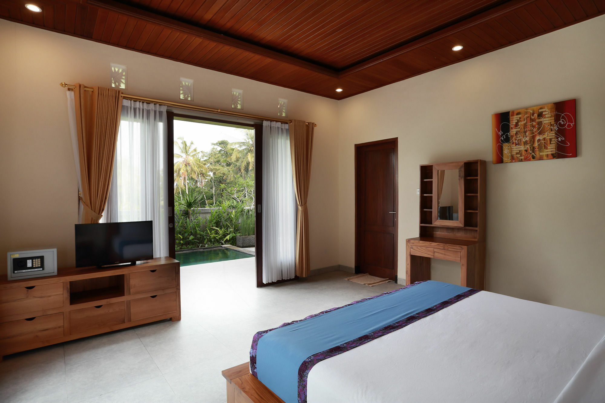 Dewi Sri Private Villa *