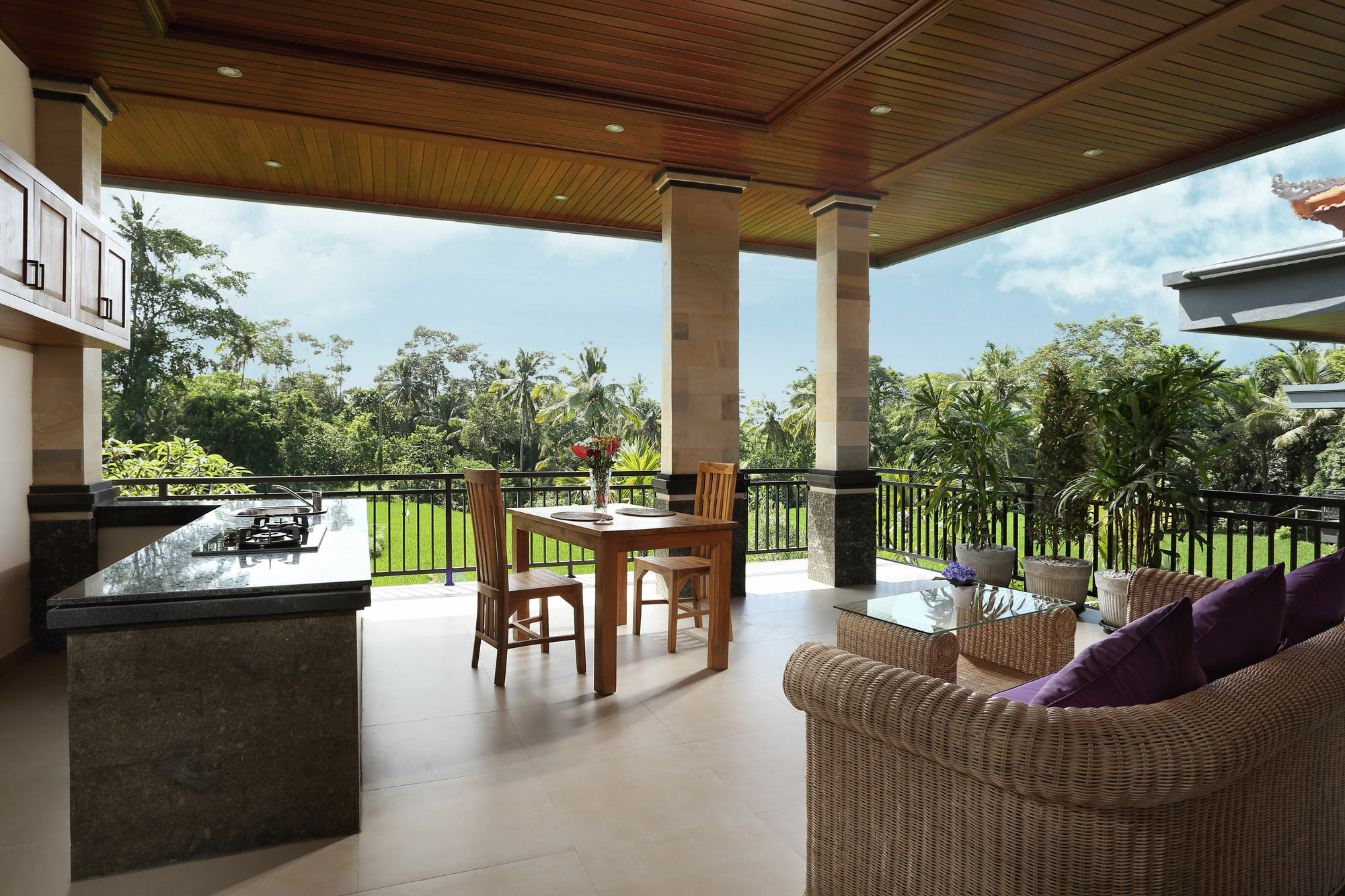 Dewi Sri Private Villa *