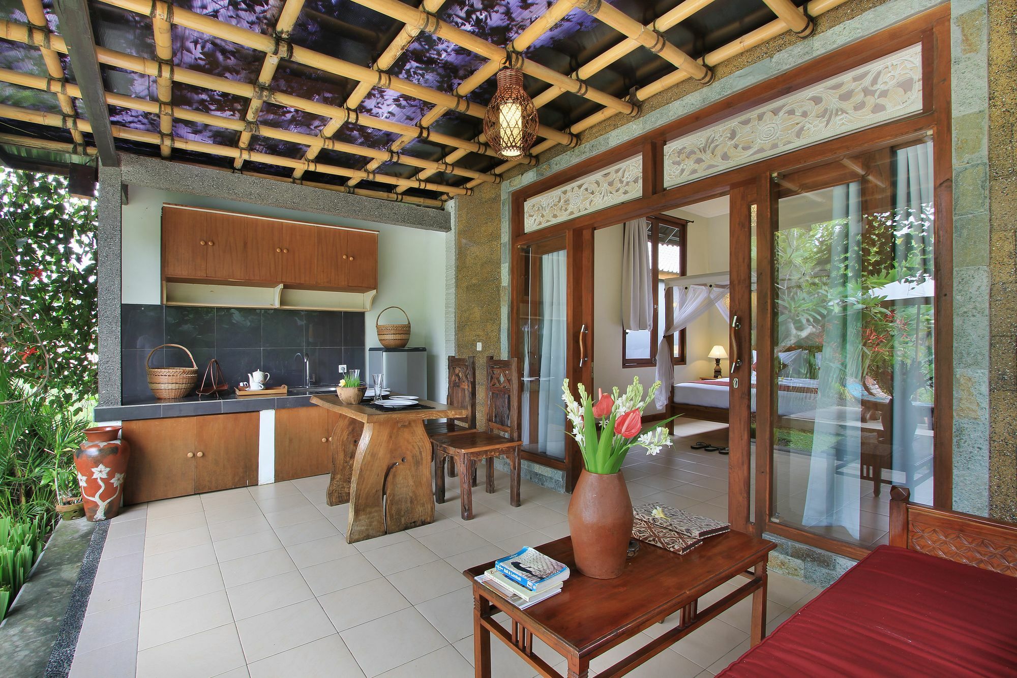Kishi-kishi Villa *