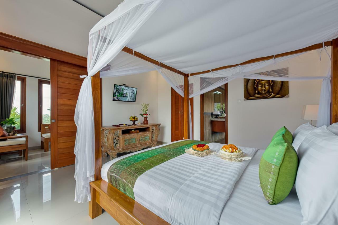 Cenik Lodge