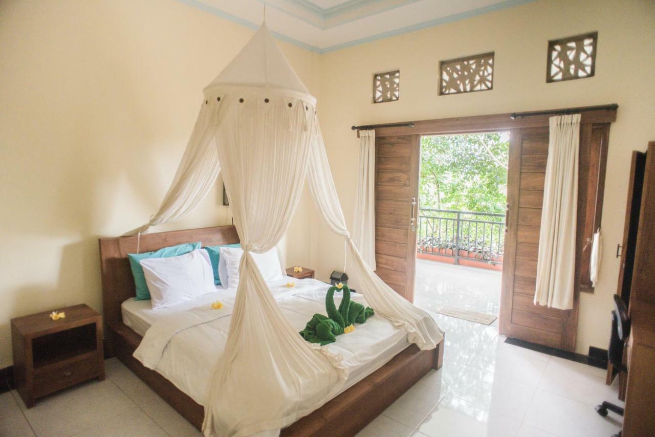 Guest house Arana Garden 3*
