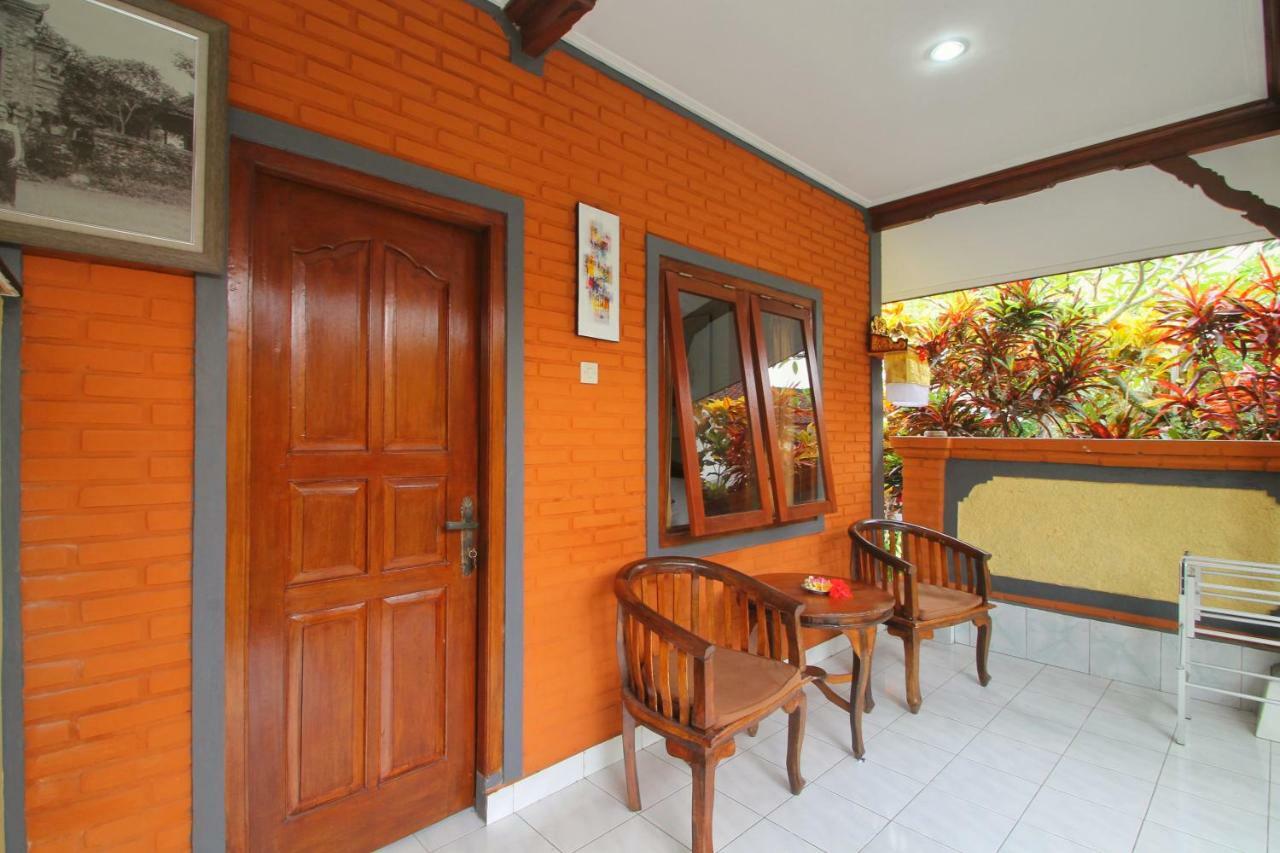 Monka House Casa de hóspedes
