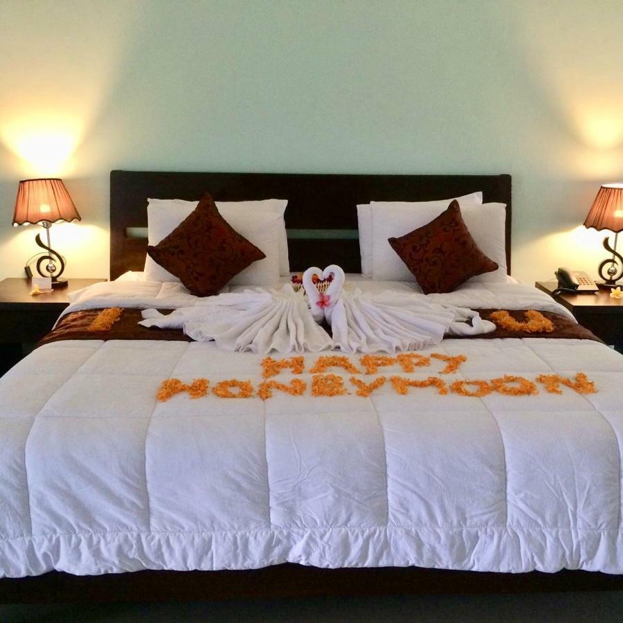 Grey House Monkey Forest 3*