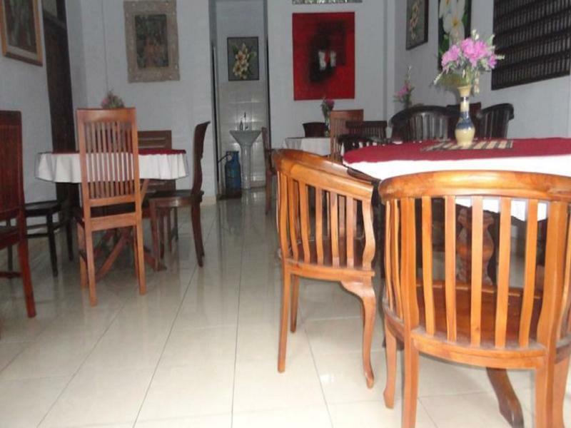 Warsa's Garden And Guest house 3*
