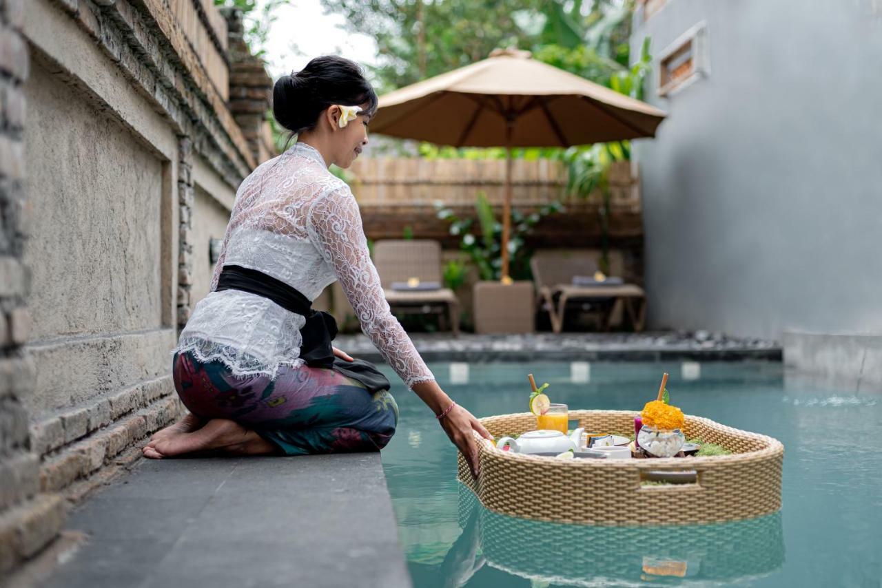 Santosha Place Guest house 3*