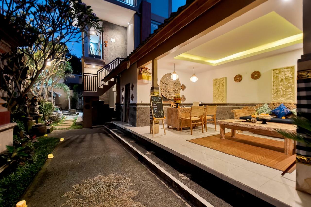Santosha Place Guest house 3*