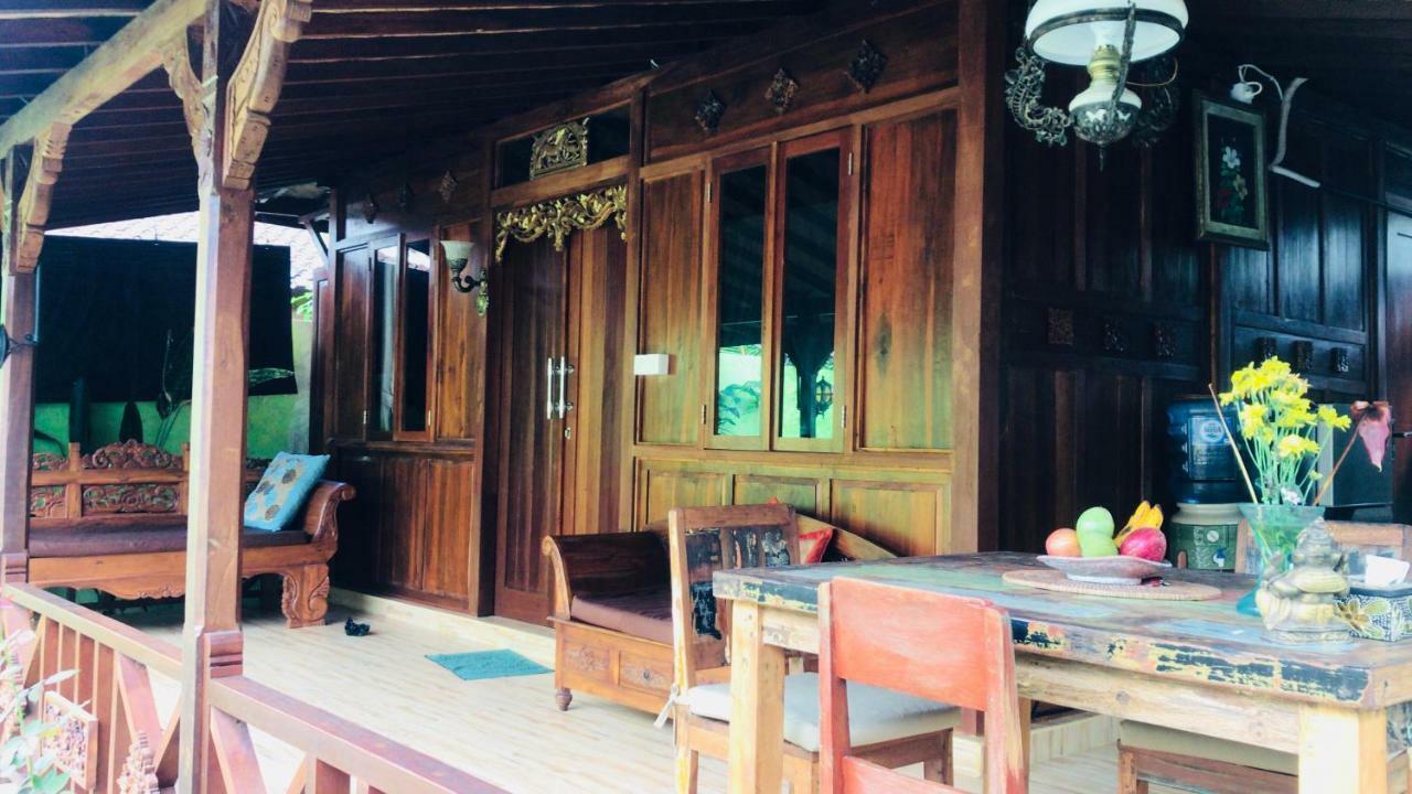 Villa Pondok Seken Wooden
