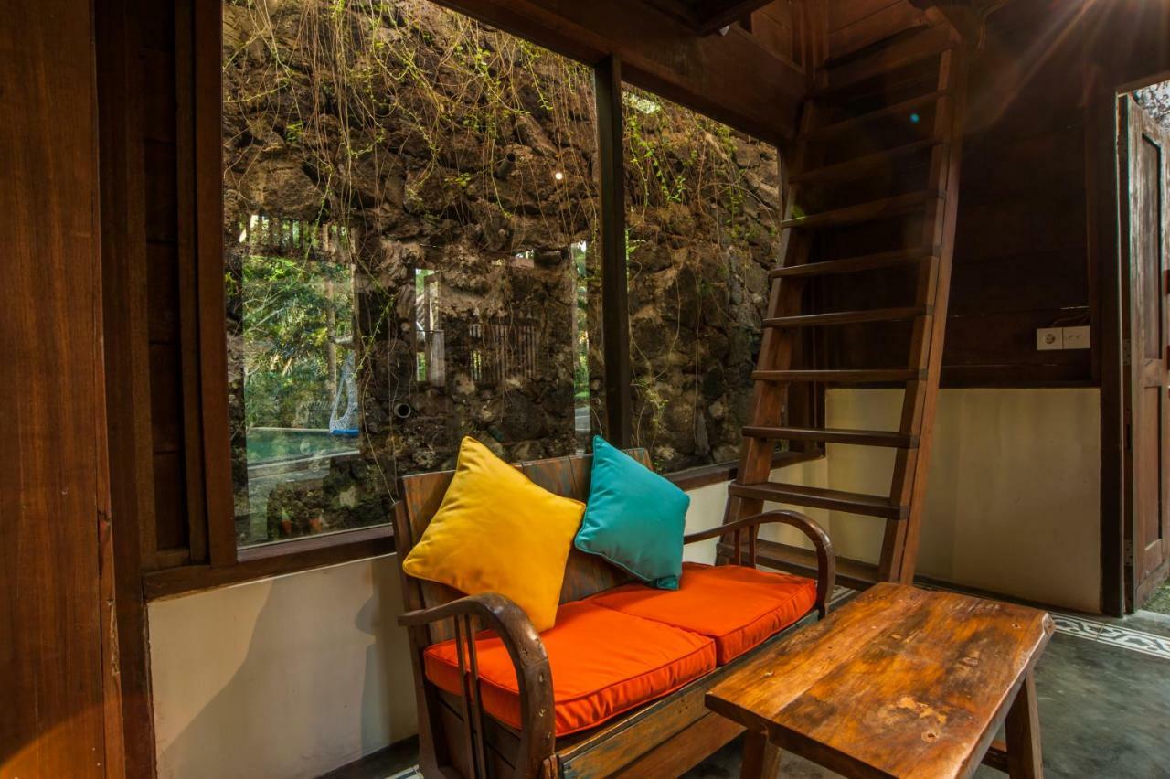 Tirta Padi