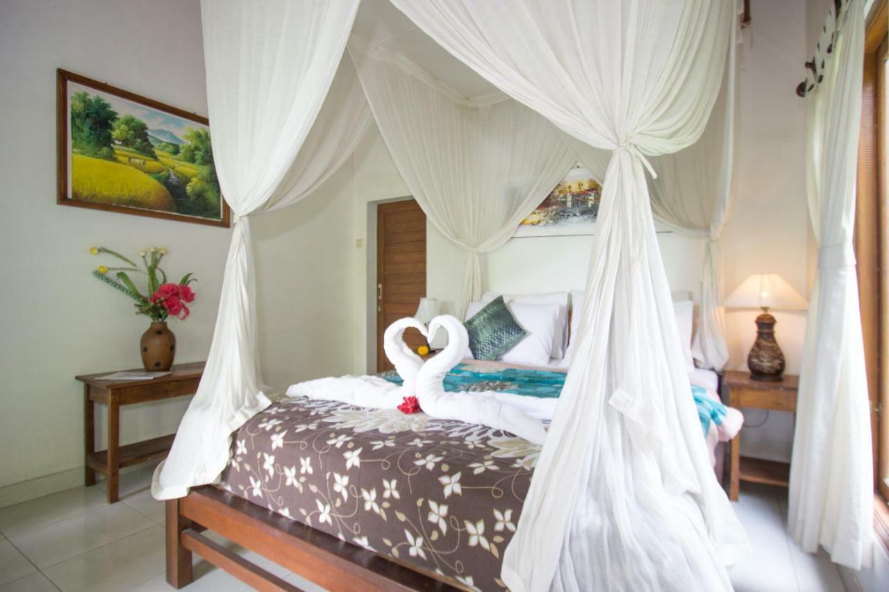 Telaga Homestay *
