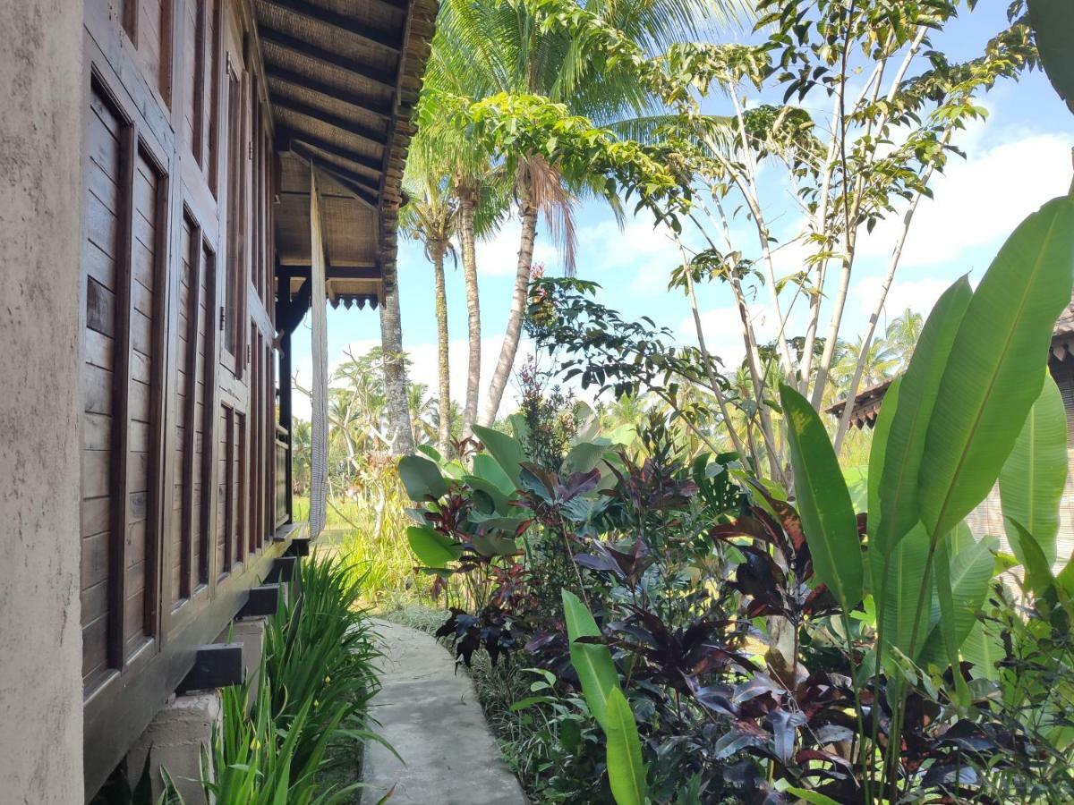 Neyang * Ubud (Bali)