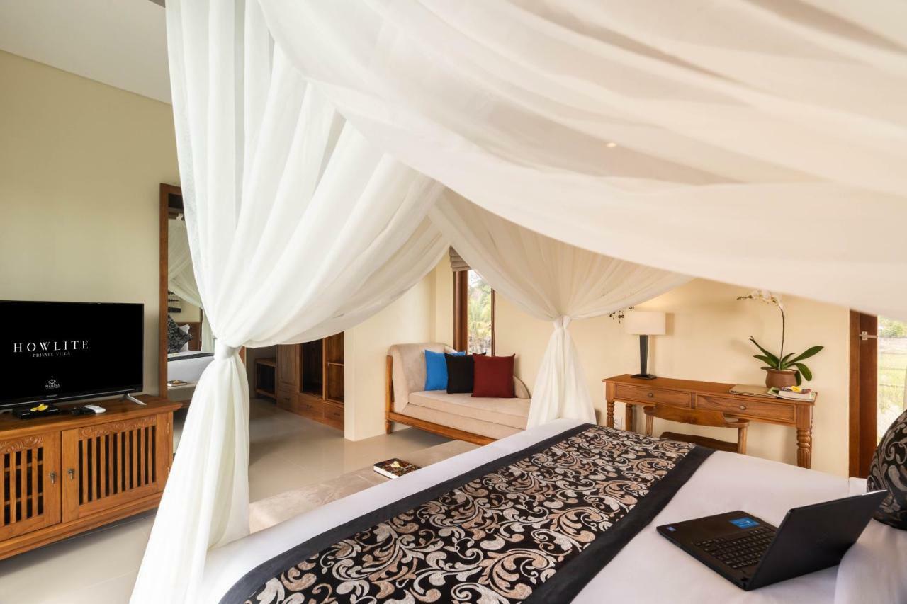 Howlite Private *