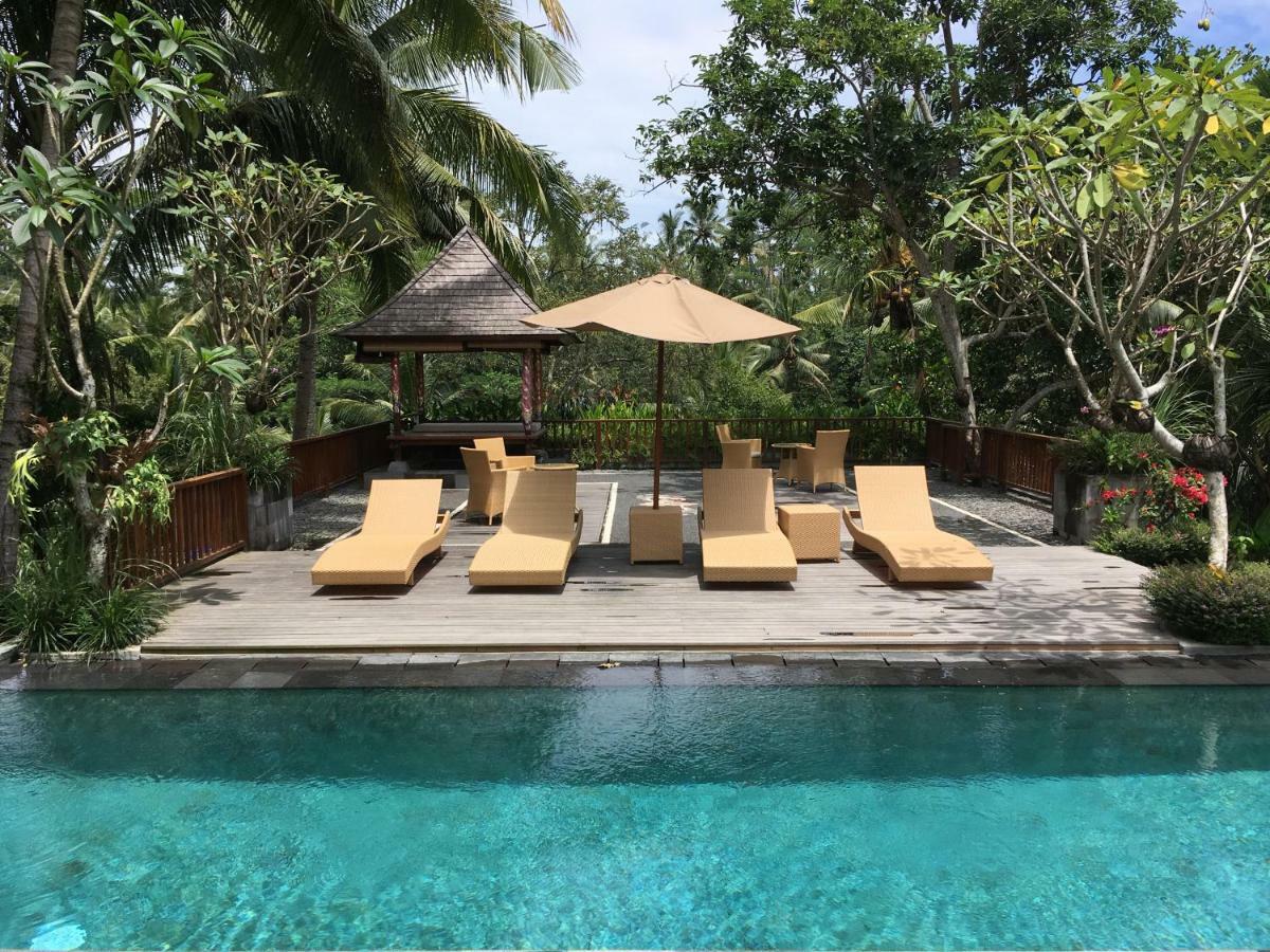 Puri Raya Villa