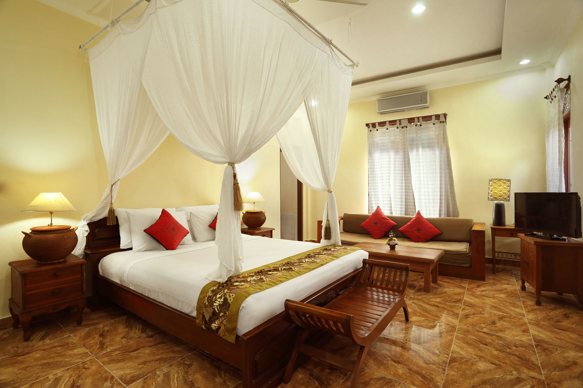 Ashanti Villa *