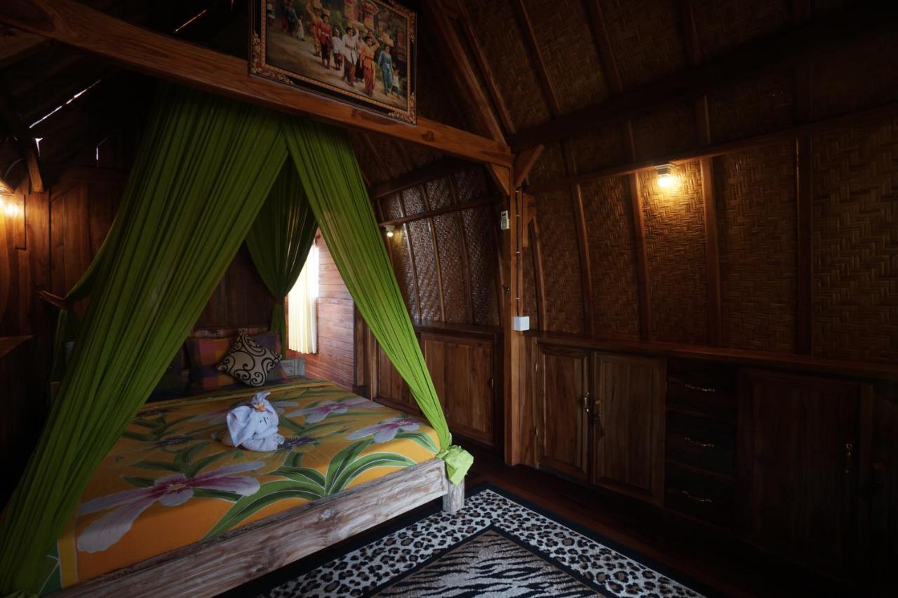 Homestay Ume Sita And