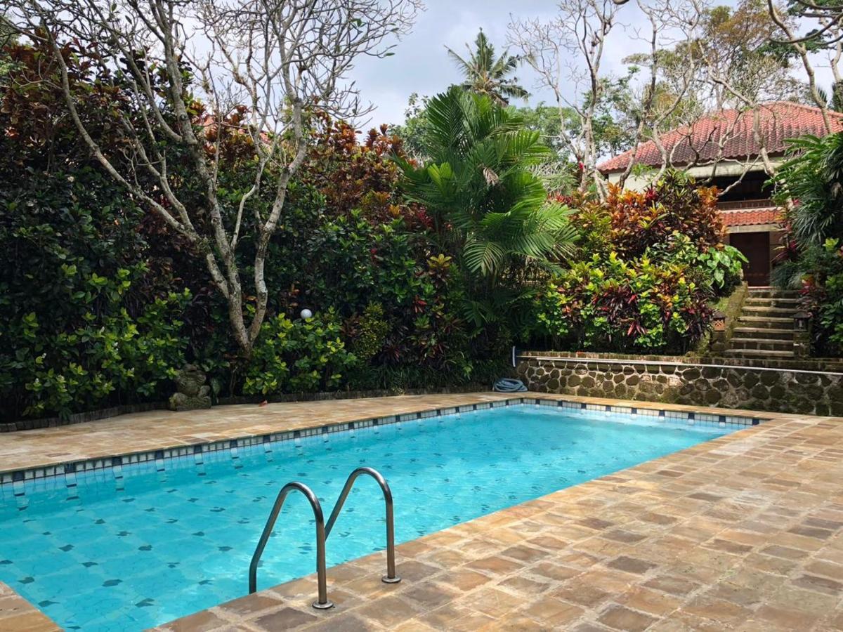 Rumah Ganesha Tempat Tidur & Sarapan 3*