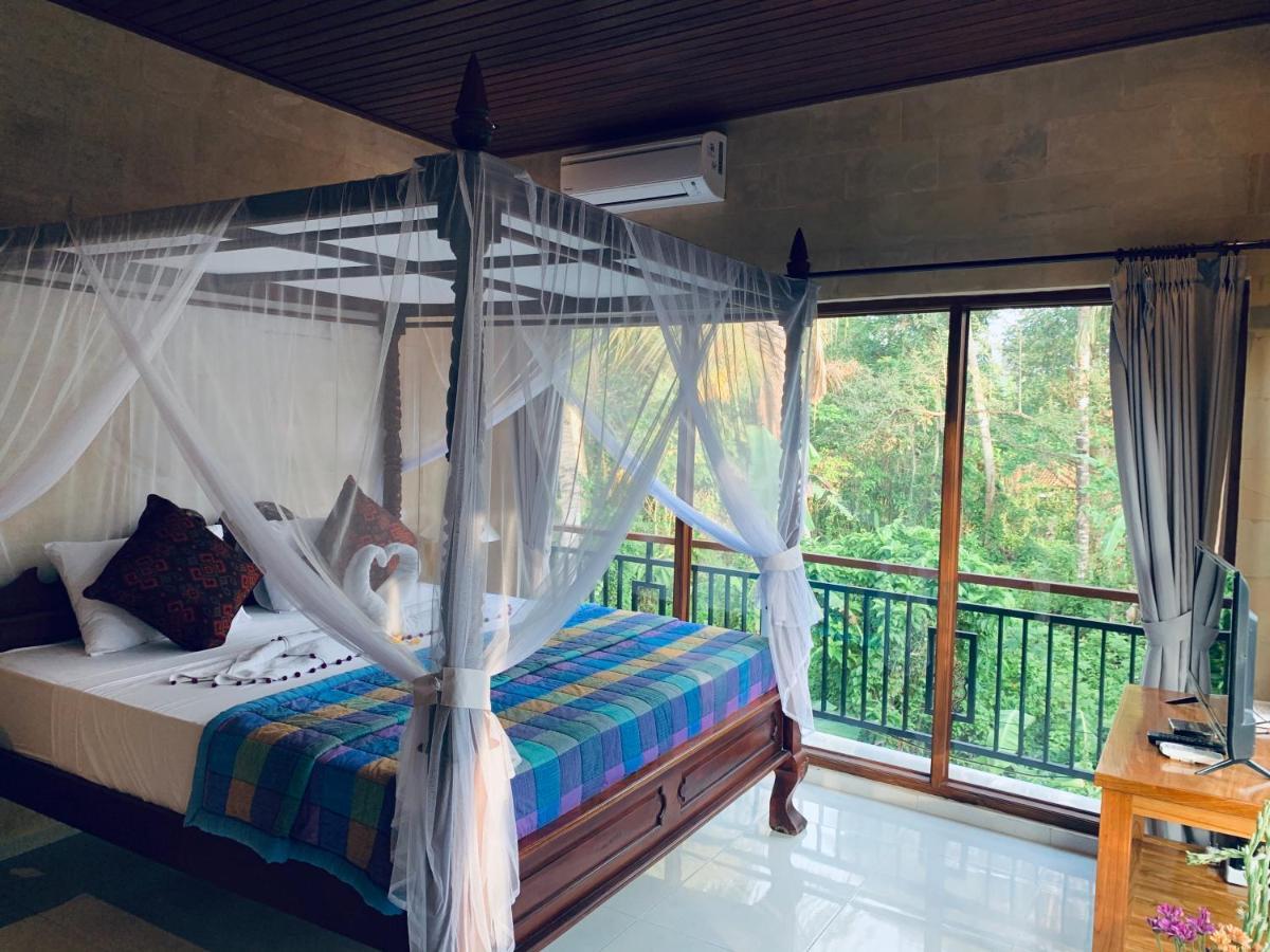 Sari House Villa