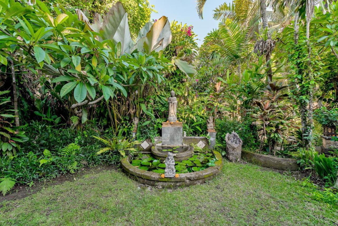 Hotel Kebun Indah
