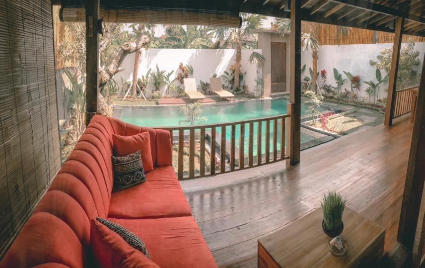 Rumah Lumbung The Wooden House