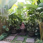 Shiva House