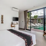 Villa Luna Lotus By Balisuperhost