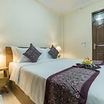 Vaneka Garden House
