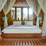 House Of Joy, Amazing Villa In Famous Penjiwaan
