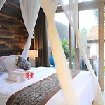 Tuwi Guest House