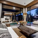 Villa Flesh By Balisuperhost
