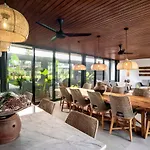 Villa Florentine By Balisuperhost