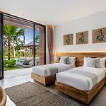 Villa Florentine By Balisuperhost