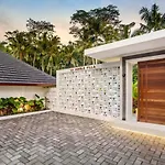 Villa La Jungle By Balisuperhost