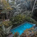 Aji Lodge Bungalow