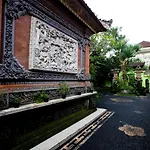 Batik Sekar Bali Guest House