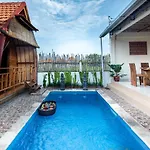 Ulun Si Joglo Private Villa By Supala