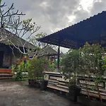 Darta House