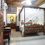 Okawati Boutique Bungalows