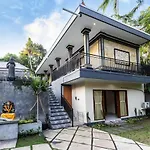 Villa New Era: 2-Levels Villa - Up To 9 Persons