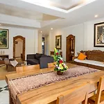 Amaryllis Kedewatan Villa