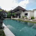 Queen Bisma Villa - 10 Min Walking To Ubud Center
