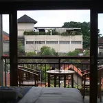 Run House B&B