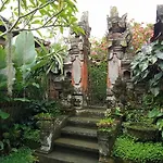 Tara House
