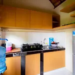 Suweta Homestay With Private Pool By Supala