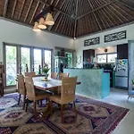 Villa Semua Suka/Ubud/2 Bd/2Bath/Ac/Pool