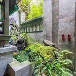 Huts Rock Ubud