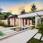 Villa Markandeya By Balisuperhost