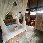 Cantika Zest Guesthouse