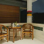 Pandu Guest House