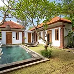 Bijia Villa W Private Pool - Peaceful Quiet Luxury Villa - Near Monkey Forest