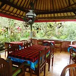 Gusti\'S Garden Bungalows