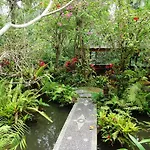Gusti\'S Garden Bungalows